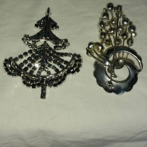 Festive Brooches